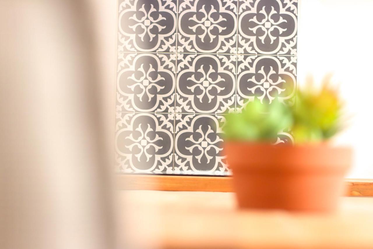 Stylish Apartment In The Old Town, With Ac. Αντίμπ Εξωτερικό φωτογραφία